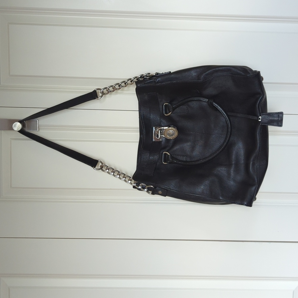 MICHAEL KORS Black Leather Bag with Padlock